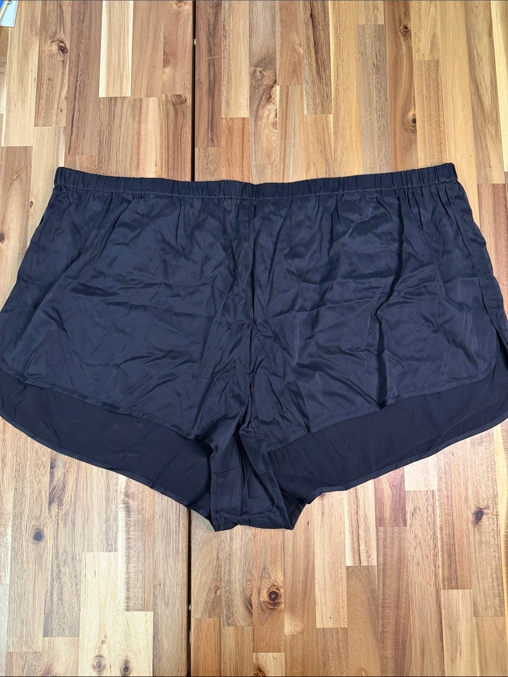 NWT SKIMS Lounge Shorts
